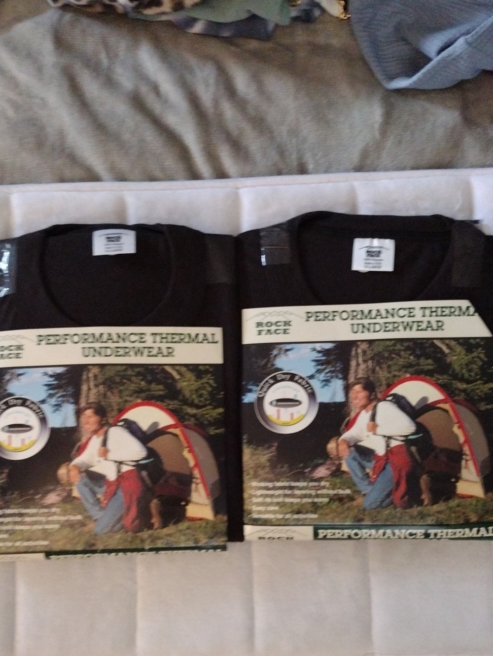 Men's 2 Pk Black Performance Thermal Tops